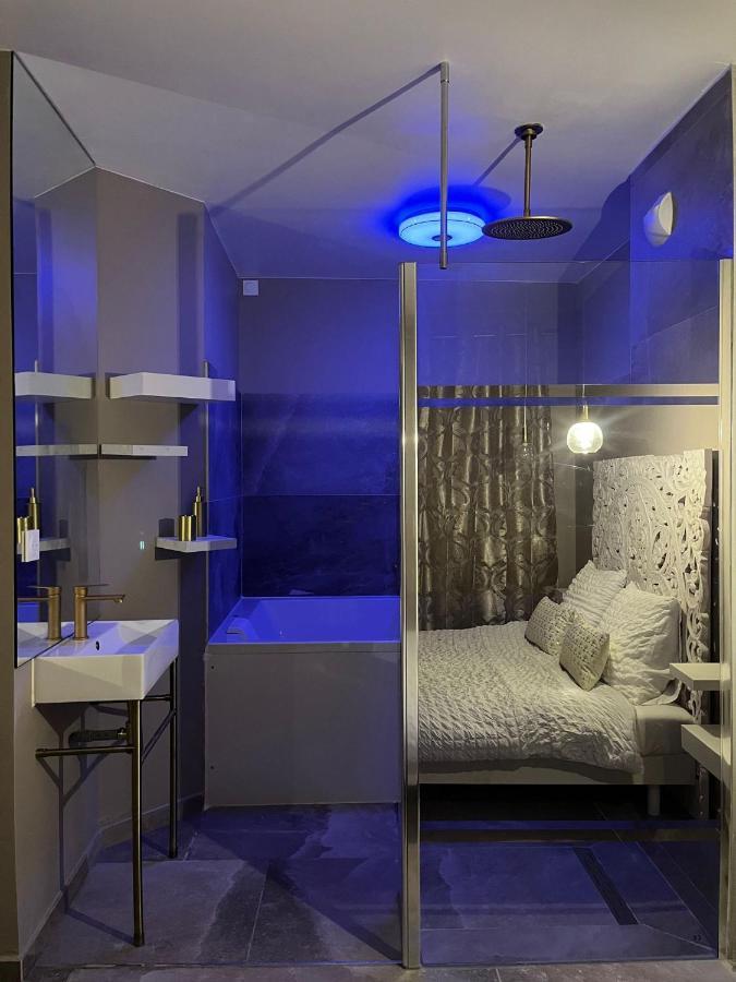 Love Room Mille Et Une Nuits Narbonne Exteriör bild
